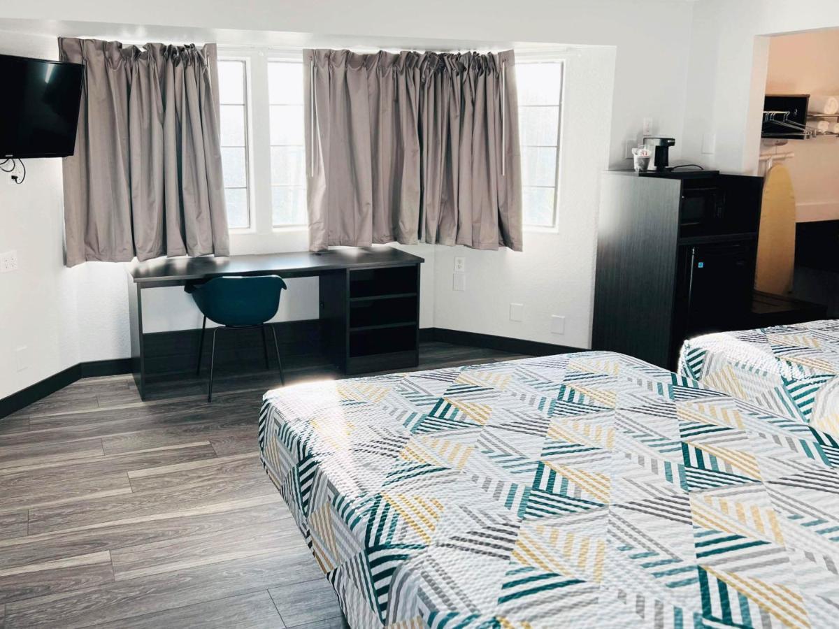 Motel 6-Marina, Ca - Monterey Eksteriør bilde