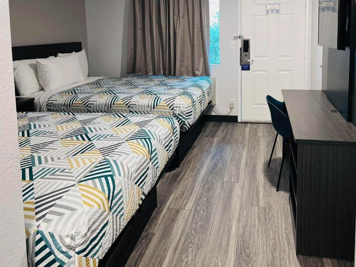Motel 6-Marina, Ca - Monterey Eksteriør bilde