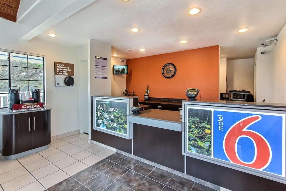 Motel 6-Marina, Ca - Monterey Eksteriør bilde