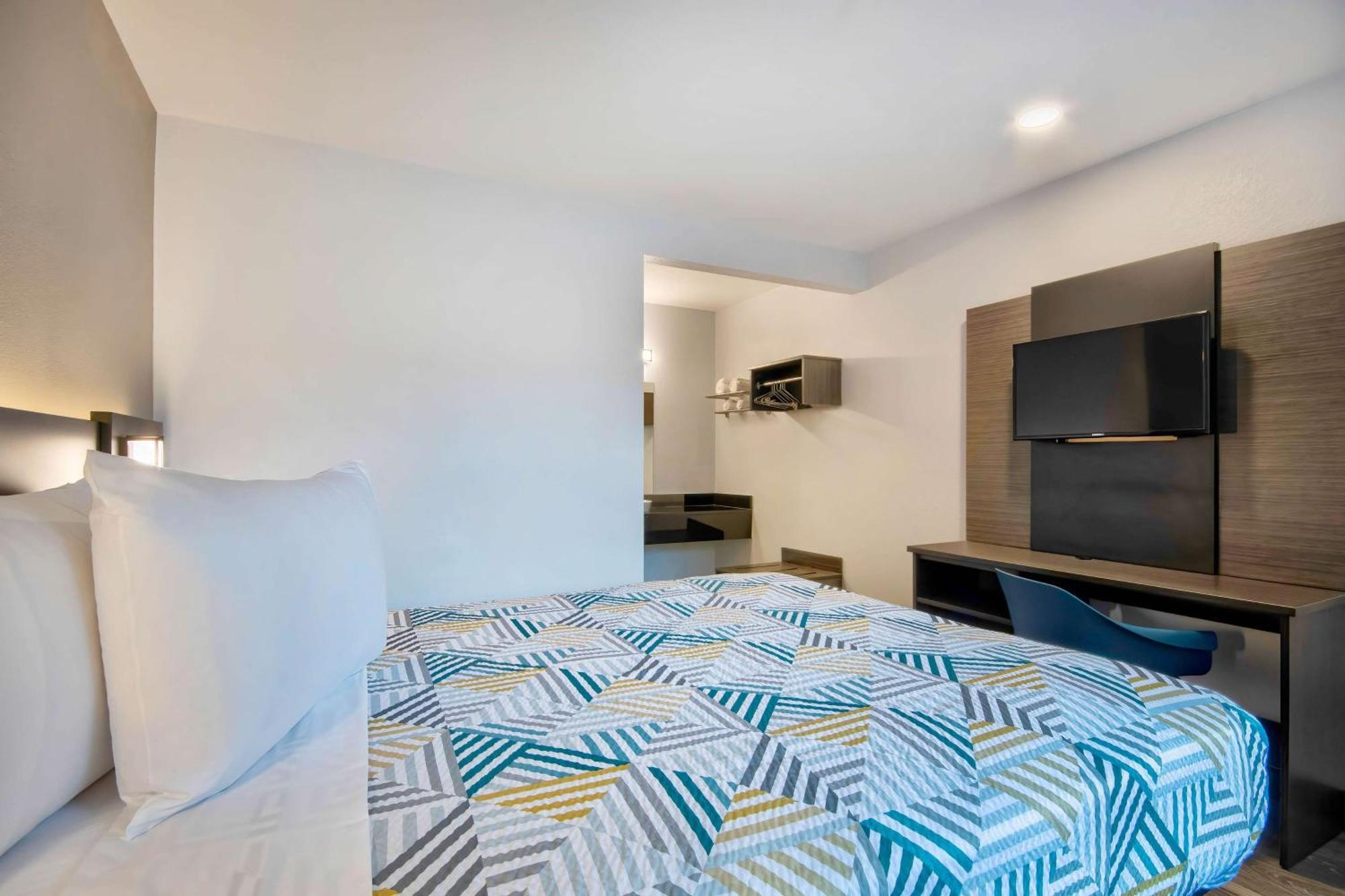 Motel 6-Marina, Ca - Monterey Eksteriør bilde